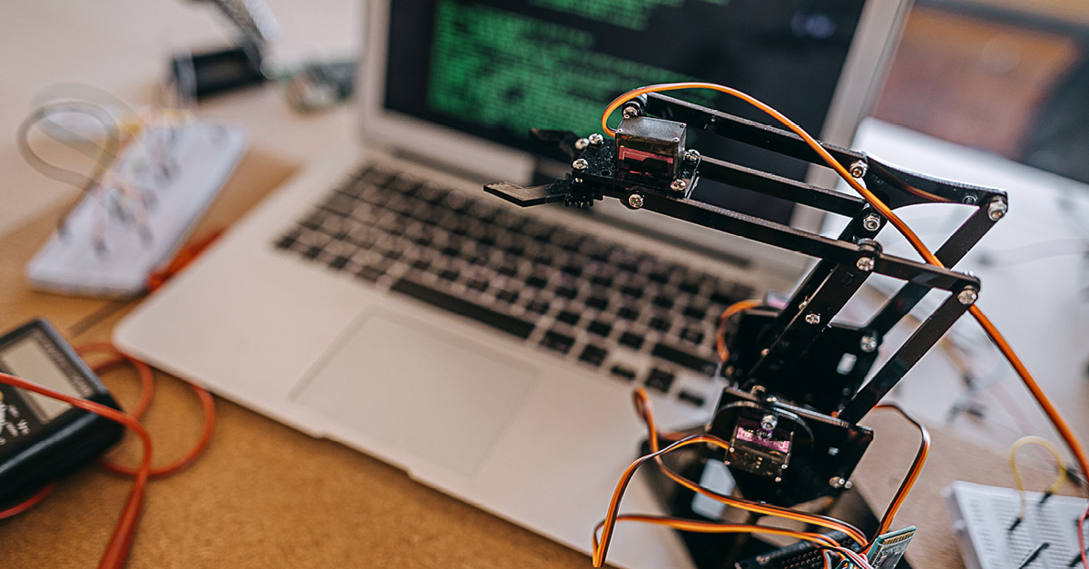 4 Möglichkeiten, die wachsende Rolle der Robotik in der Gesellschaft zu unterstützen
