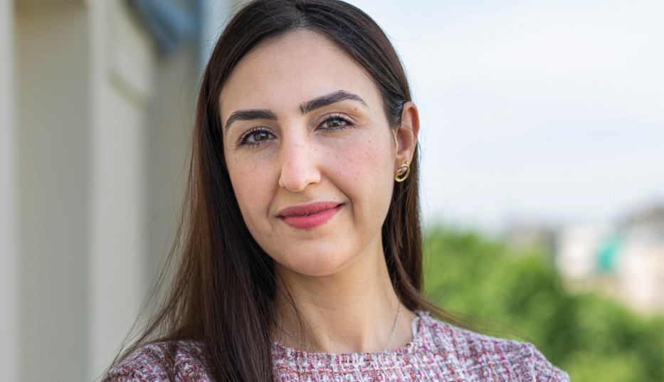 Dr. Sara Bouzit